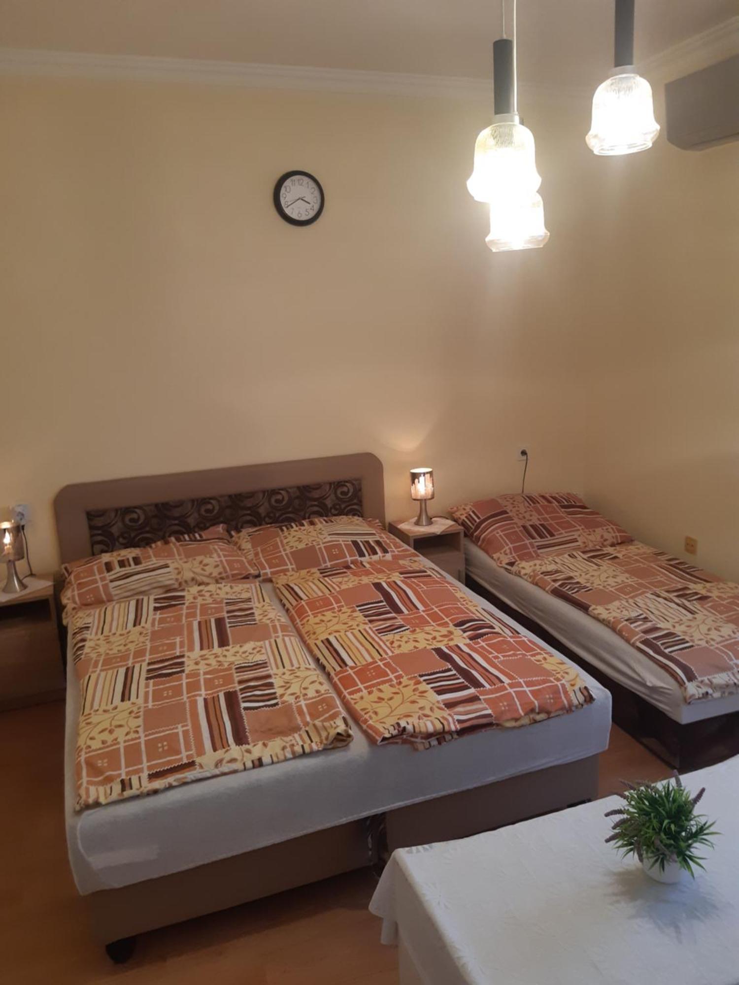 Sasfeszek Apartment Hajdúszoboszló Екстериор снимка